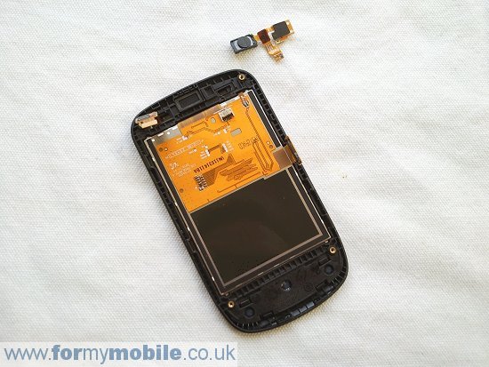 Как разобрать телефон Samsung Galaxy Mini S5570 (12)