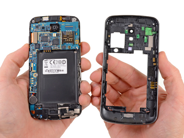 Как разобрать телефон Samsung Google Galaxy Nexus (15)