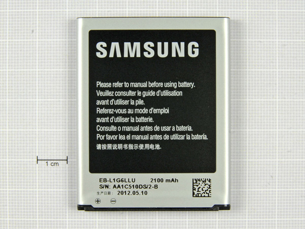 Как разобрать телефон Samsung Galaxy S III (8)