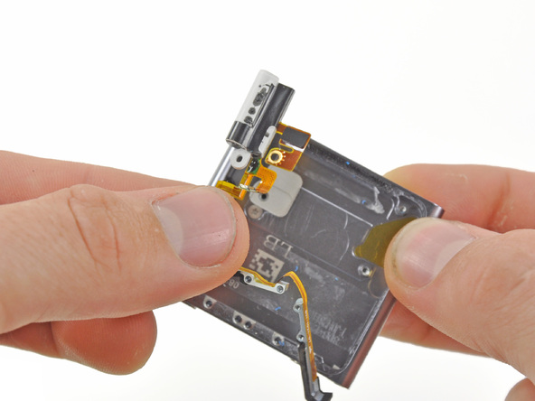 Как разобрать плеер Apple iPod Nano 6-го поколения (24)