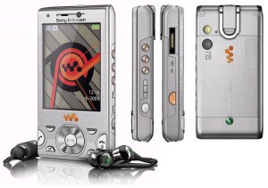 Как разобрать телефон Sony Ericsson W995