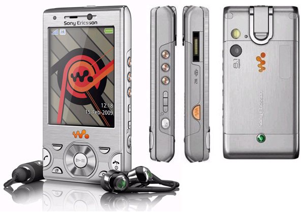 Как разобрать телефон Sony Ericsson W995 (1)