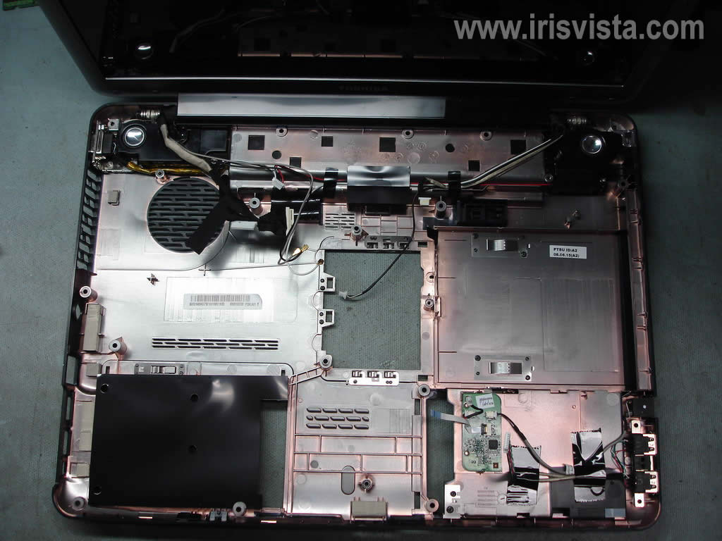 Как разобрать ноутбук A305/A305D или Satellite A300/A300D (5)