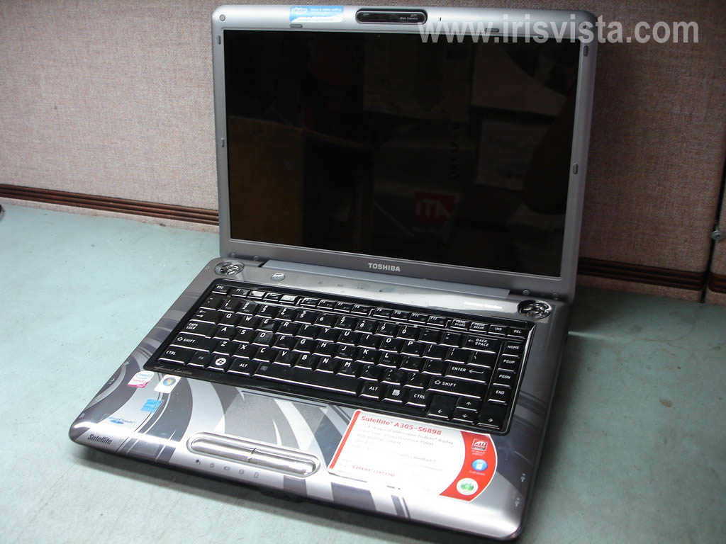 Display LCD 15,4 Pollici Per Notebook Toshiba Satellite A300-276 E Altri Modelli - Risoluzione WXGA 1280x800, Retroilluminazione CCFL, Connettore 30 Pin