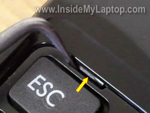 Как разобрать ноутбук Asus Eee PC 1201n (5)