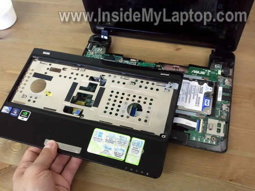 Как разобрать ноутбук Asus Eee PC 1201n (15)