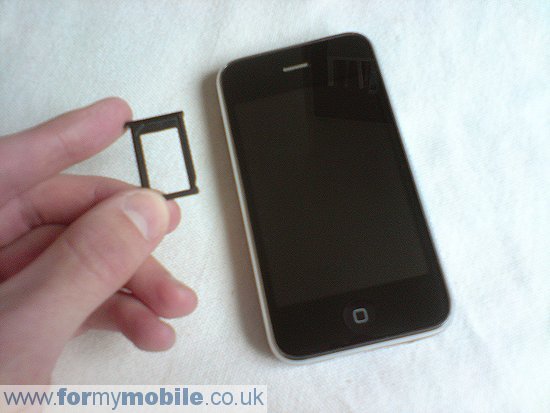 Как разобрать телефон Apple iPhone 3GS (3)