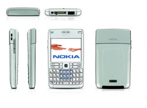 Как разобрать телефон Nokia E61 для замены дисплея или корпуса