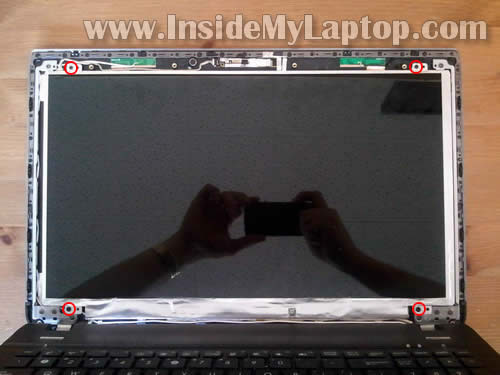 Как заменить экран на ноутбуке Asus U52F (8)