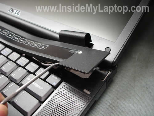 Как разобрать ноутбук Dell Vostro 1510 (11)