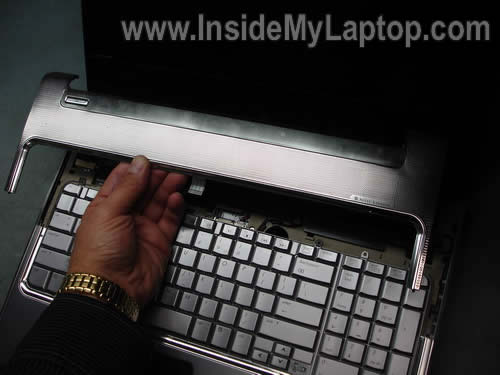 Как разобрать ноутбук HP Pavilion dv7 (11)