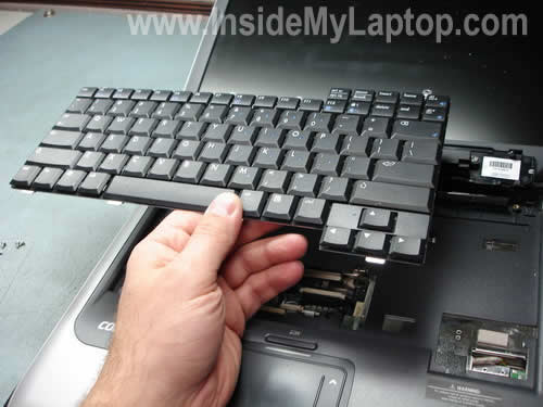 Как заменить клавиатуру на ноутбуке Compaq Presario 2580US (9)