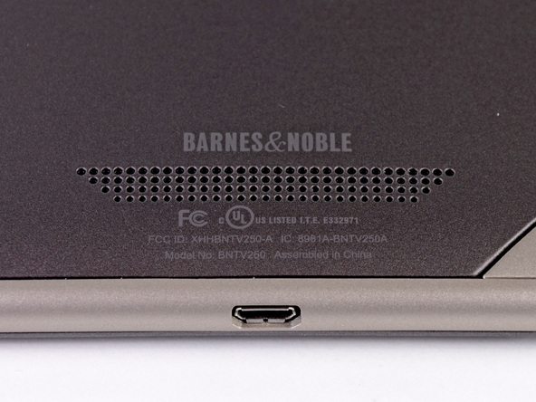 Как разобрать планшет Barnes & Noble NOOK Tablet (3)