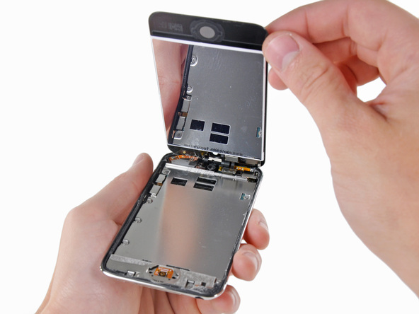 Как разобрать плеер Apple iPod Touch 4th Generation (10)