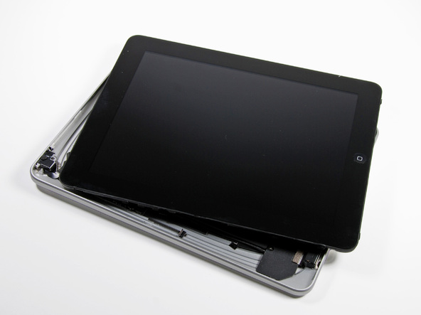 Как разобрать планшет Apple iPad Wi-Fi (15)