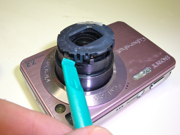 Как разобрать фотоаппарат Sony Cyber-Shot DSC-W120 (9)