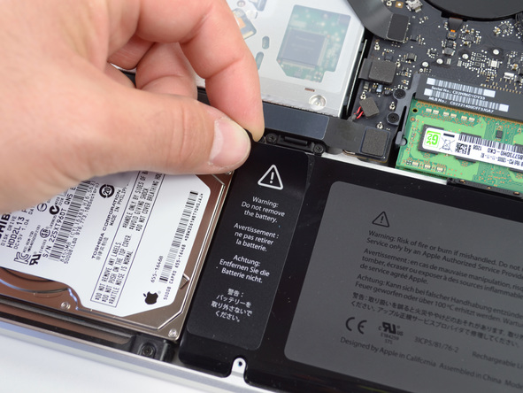 Как разобрать ноутбук Apple MacBook Pro 15" Unibody (9)