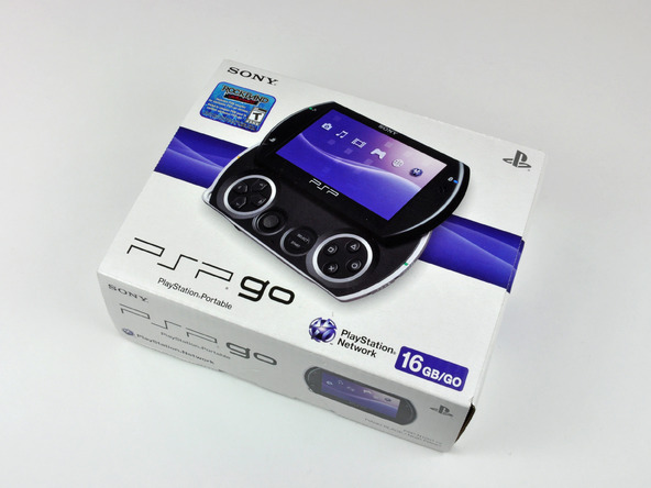 Как разобрать игровую консоль Sony PSP Go (2)
