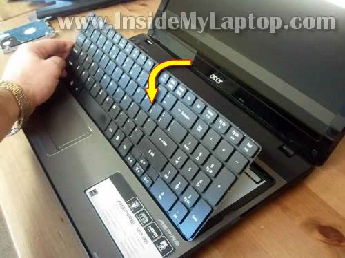 Как разобрать ноутбук Acer Aspire серии 5251/5551G/5551 (16)