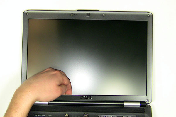 Ноутбук делл экран. Dell Inspiron 1400. LCD Bezel dell. Ноутбук dell Vostro 1400.