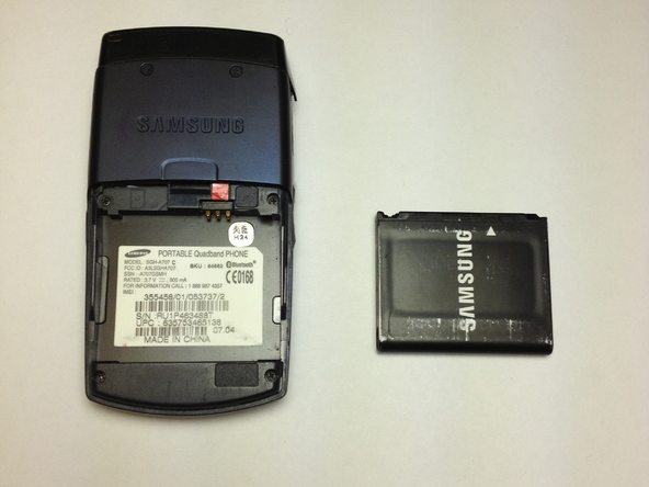 Как разобрать телефон Samsung SGH A707 (4)