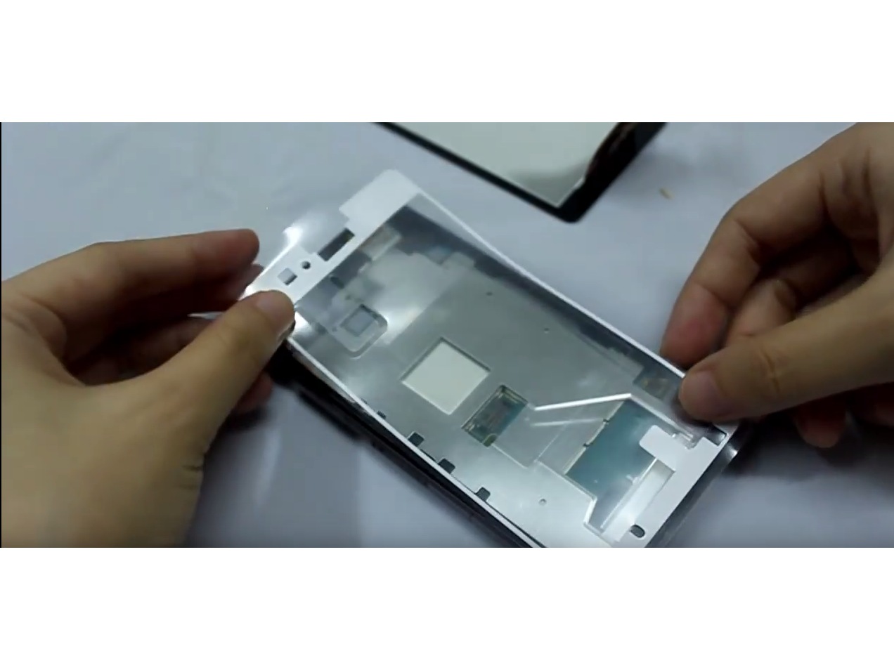 Ремонт телефонов Sony Xperia Z1 | Профессиональный ремонт по низким ценам