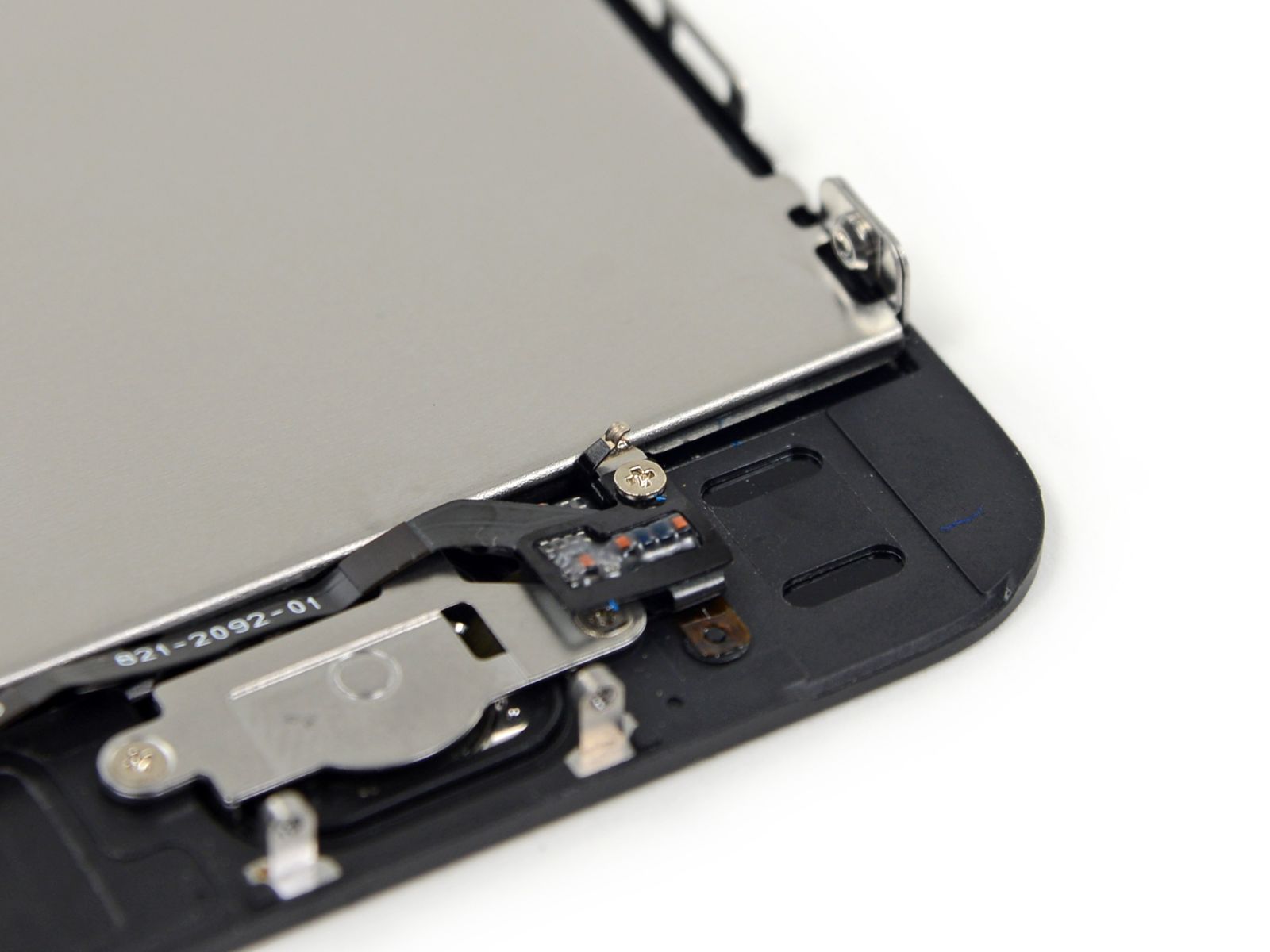Замена сенсорного стекла и дисплея на iPhone 5S (27)