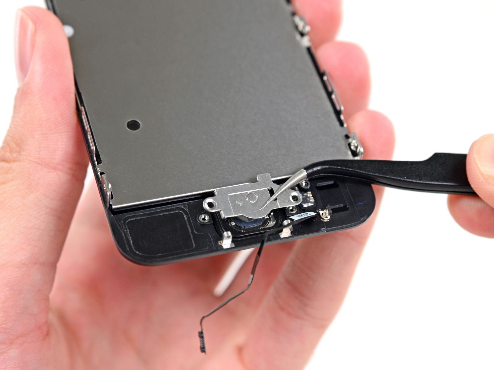 Замена сенсорного стекла и дисплея на iPhone 5S (31)