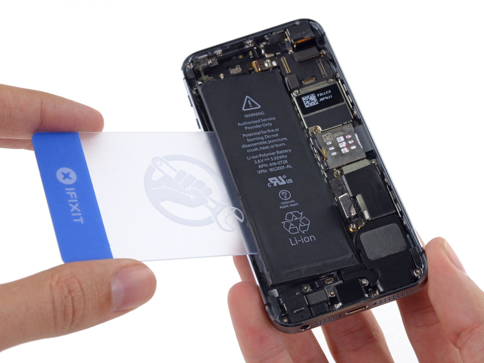 Замета аккумулятора на iPhone 5S (42)